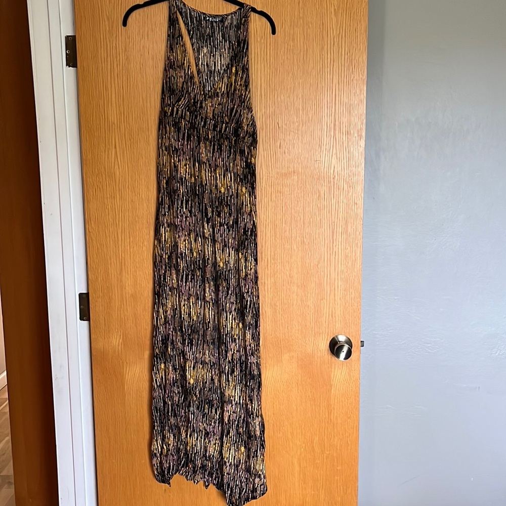 Volcom triangle back maxi dress